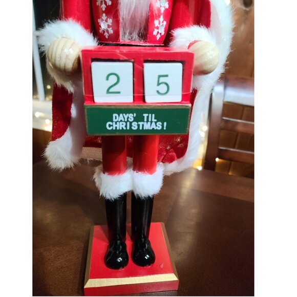 Santa Christmas Nutcracker Soldier Wooden Statue Holiday Decor Table Decoration - Picture 5 of 12